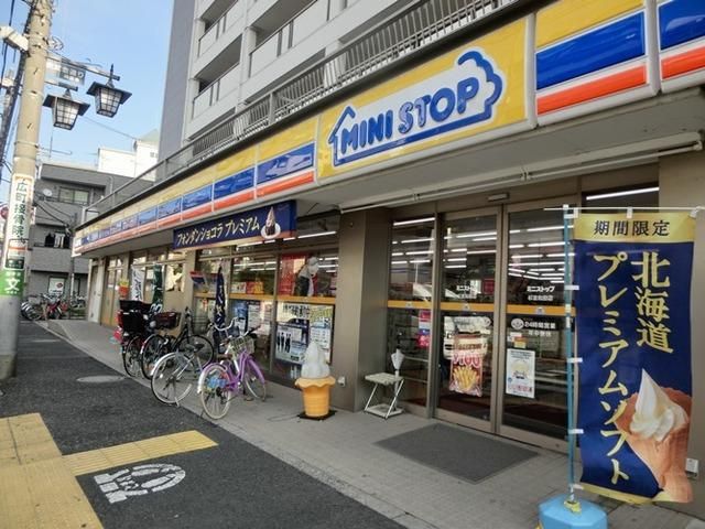 コンビニ　ミニストップ（コンビニ）まで108m