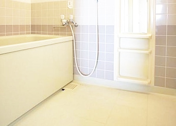 バス・シャワールーム　【-思い切って、湘南。-　Blueの取り扱い物件】