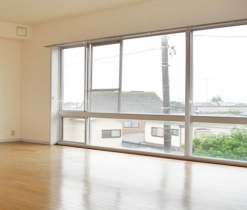 居室・リビング　【-思い切って、湘南。-　Blueの取り扱い物件】