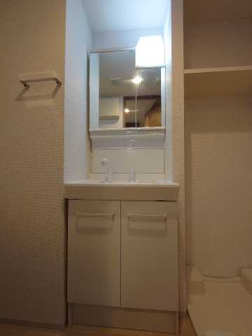 洗面設備　別室参考画像です