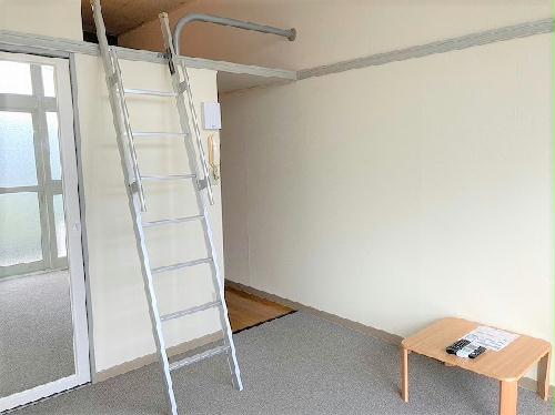 居室・リビング　現状優先となります。