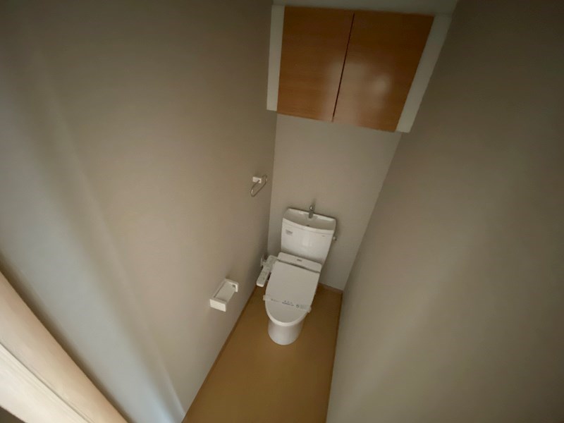 トイレ　※同物件別号室参考写真