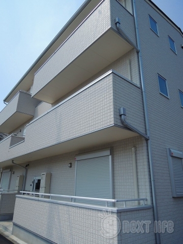 建物外観　ルシェンテE棟の外観