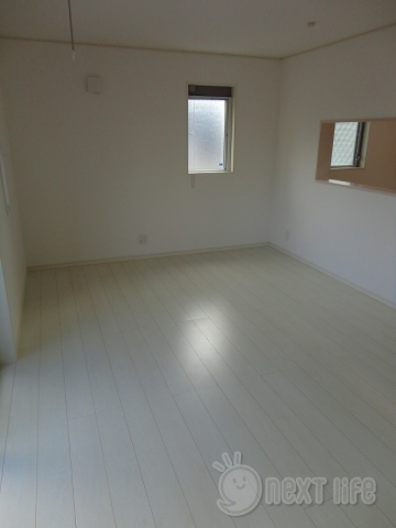 居室・リビング　ルシェンテE棟の内装