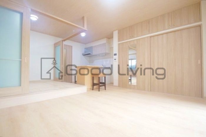 居室・リビング　ここで楽しい食事の時間