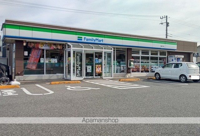 コンビニ　ファミリーマート印西木下店（コンビニ）まで1300m