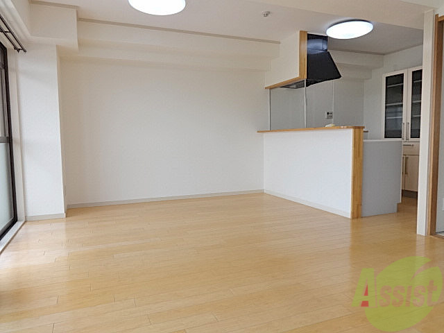 居室・リビング　リノベーション済みなのでピカピカのきれいなお部屋ですよ