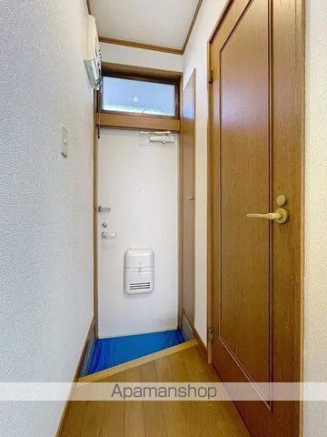 ウィングヴィラ枝野C棟の玄関写真