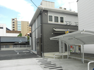 建物外観　外観は落ち着いています