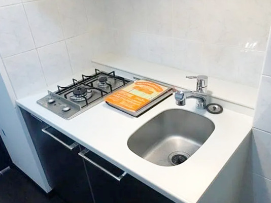 キッチン　【女性のお一人暮らしでも安心のセキュリティ♪】