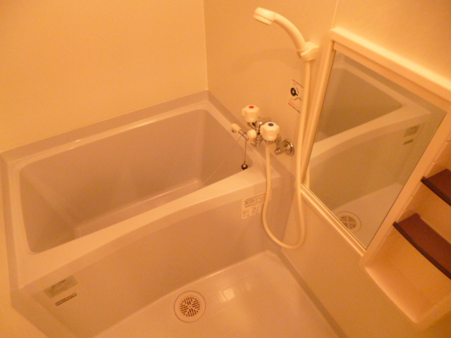 バス・シャワールーム　★人気のバストイレ別★