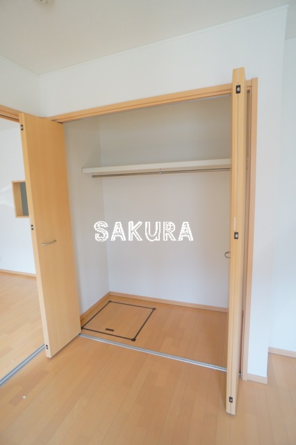 収納　お荷物の多い方でも安心のクローゼット付き♪