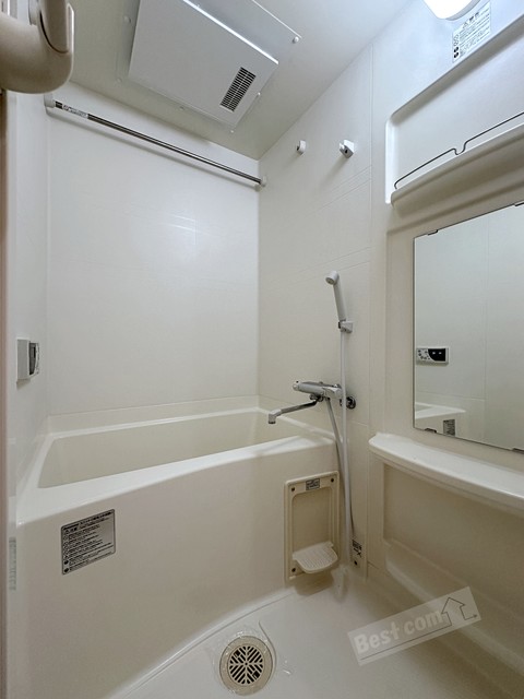 バス・シャワールーム　追い焚き付で寒い日も温まります♪