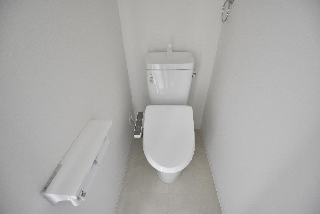 トイレ　シャワー付トイレ