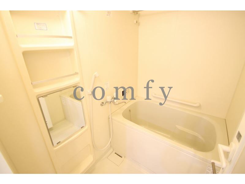 バス・シャワールーム　追焚き機能・浴室乾燥機付きバス