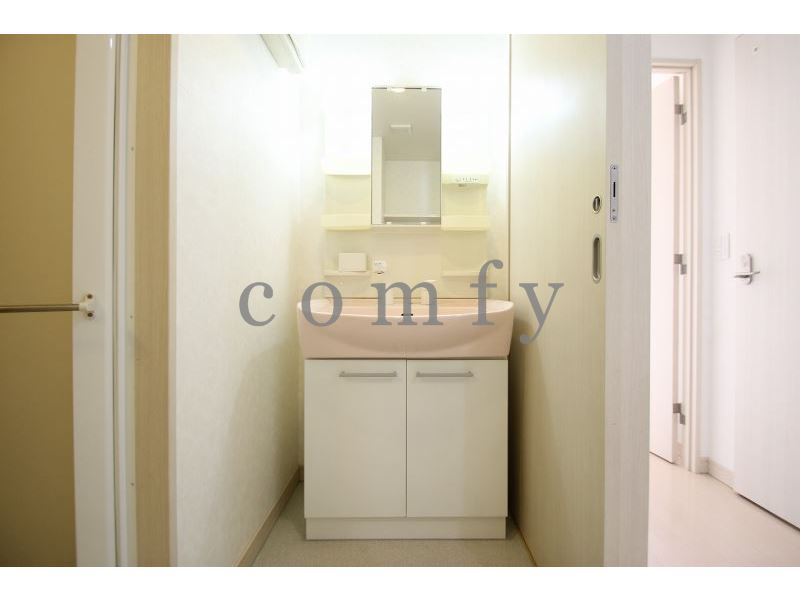 洗面設備　独立洗面台