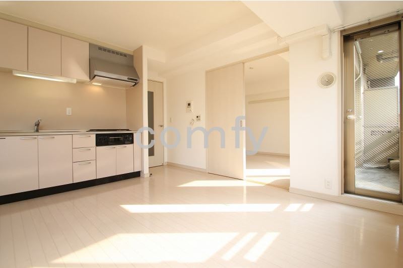 居室・リビング　開放感のあるリビングダイニン