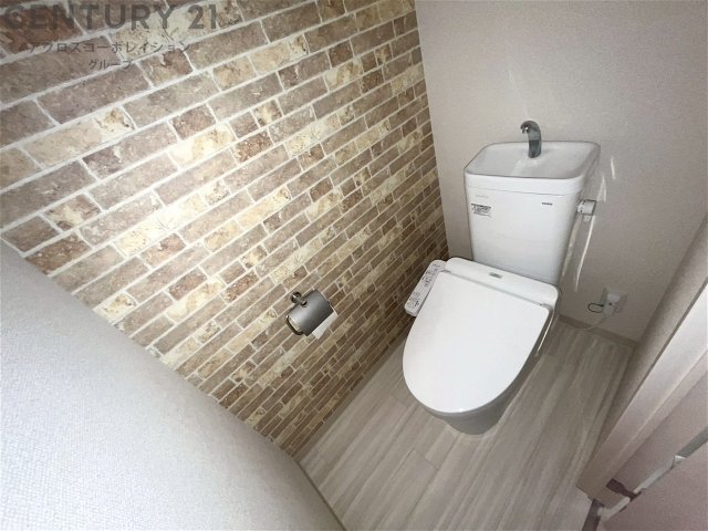 トイレ　温水洗浄便座付きでおすすめ！