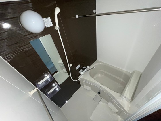 バス・シャワールーム　※別部屋の写真です