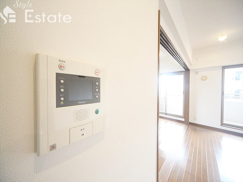 セキュリティ　モニター付インターホン