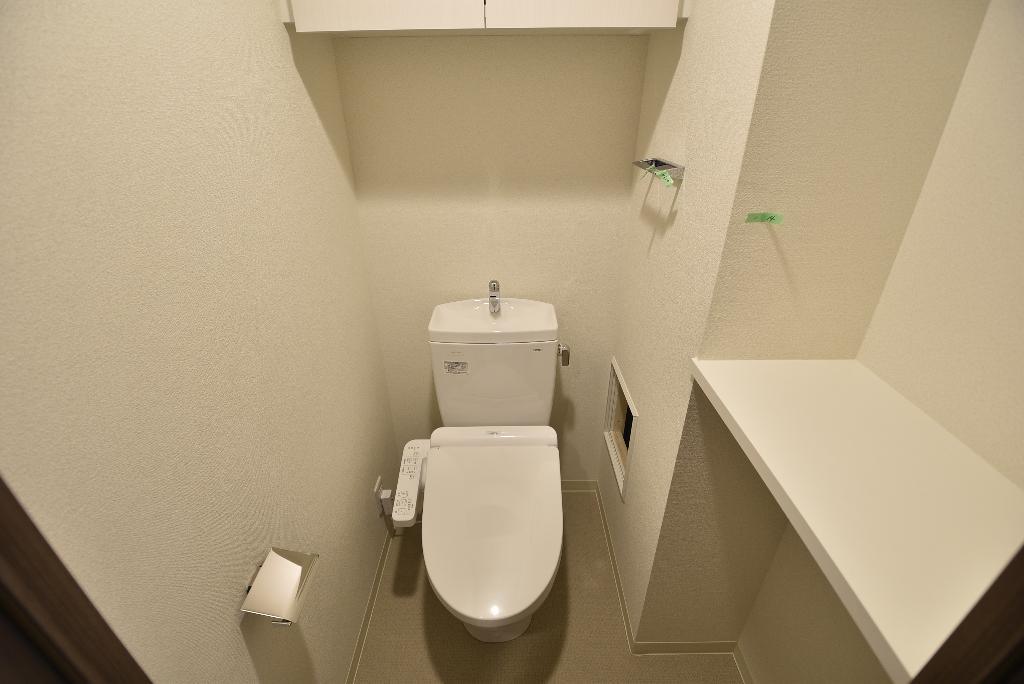 トイレ　シャワー付トイレ