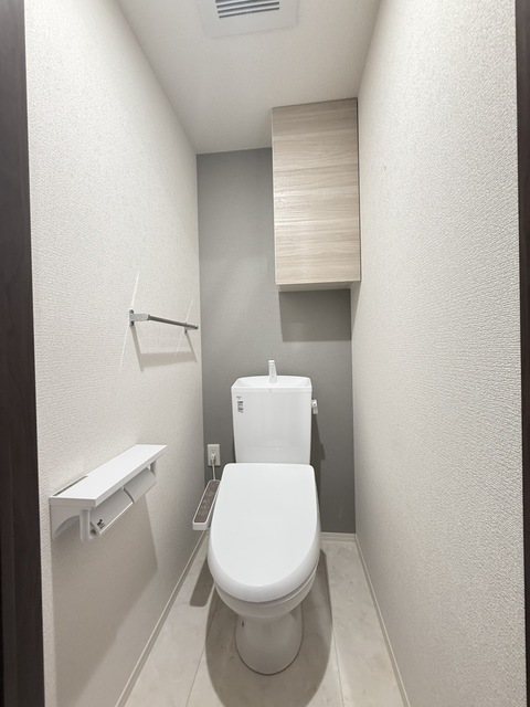 トイレ　同施工会社参考写真です