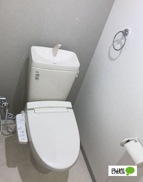 トイレ　同物件別部屋