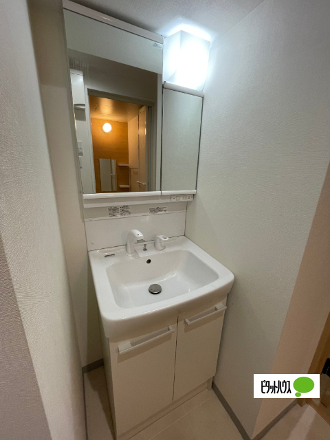 洗面設備　同物件別部屋