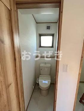 トイレ　※同仕様参考写真