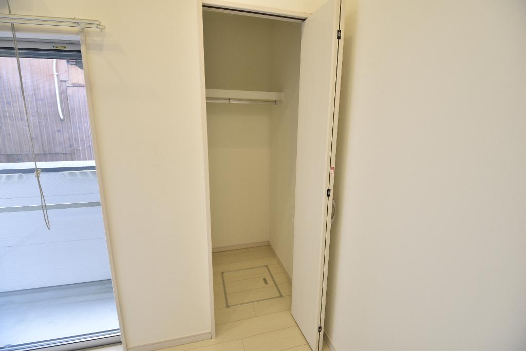 収納　クローゼット