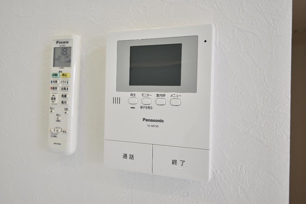 セキュリティ　カメラ付インターホン