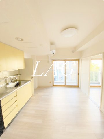 居室・リビング　洋室のお部屋です。