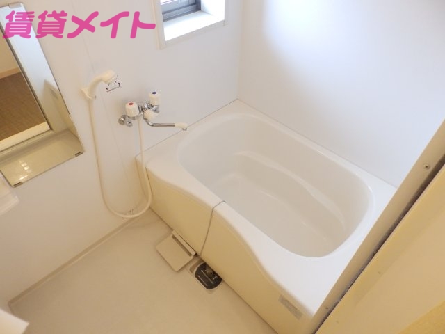 バス・シャワールーム　同タイプの画像です