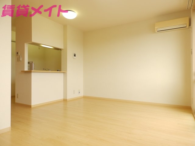 居室・リビング　同タイプの画像です