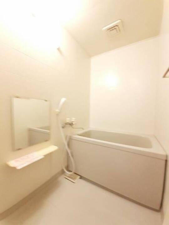 バス・シャワールーム　浴室