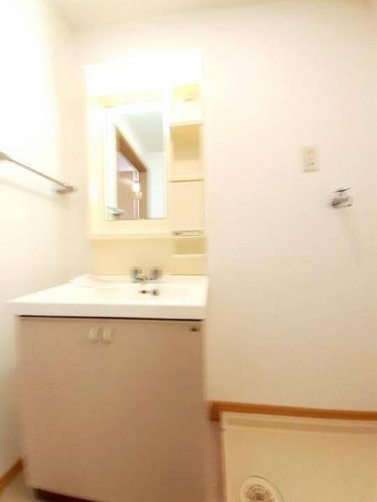 洗面設備　洗面所