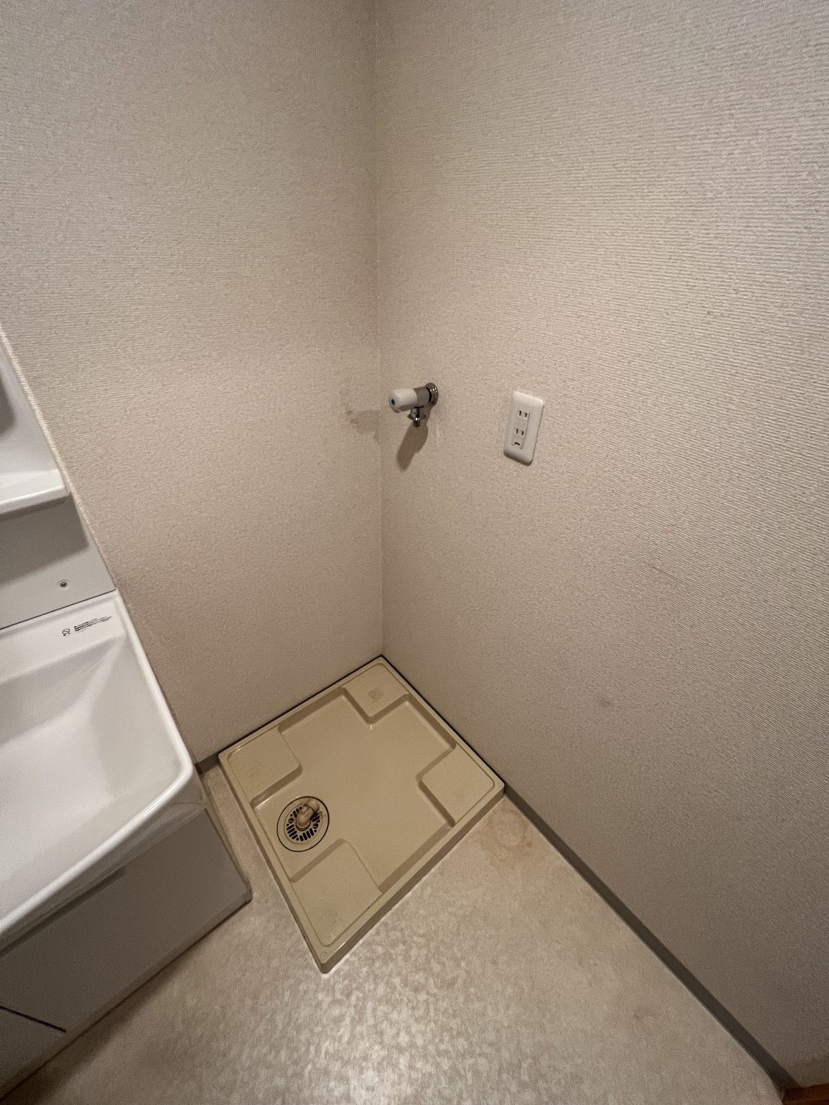 収納　同マンション別部屋