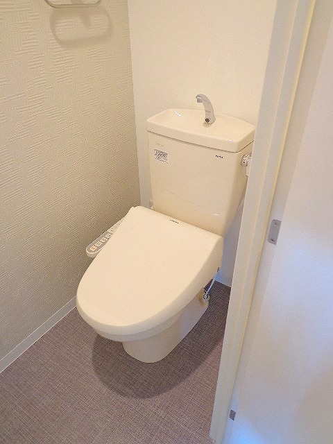トイレ　☆ウォシュレット完備☆