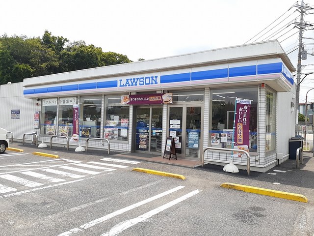 コンビニ　ローソンつくばみらい筒戸店（コンビニ）まで700m