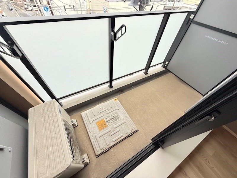 バルコニー　同一物件別部屋写真