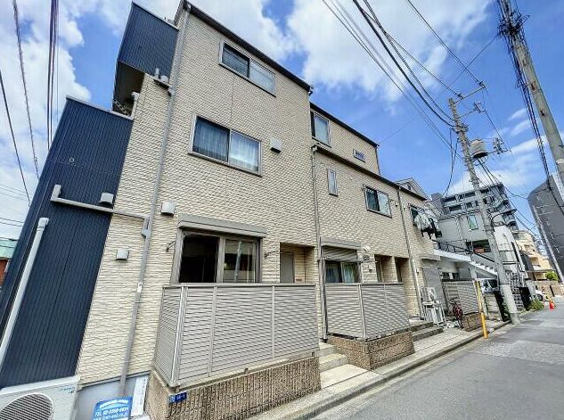建物外観　フローラ落合