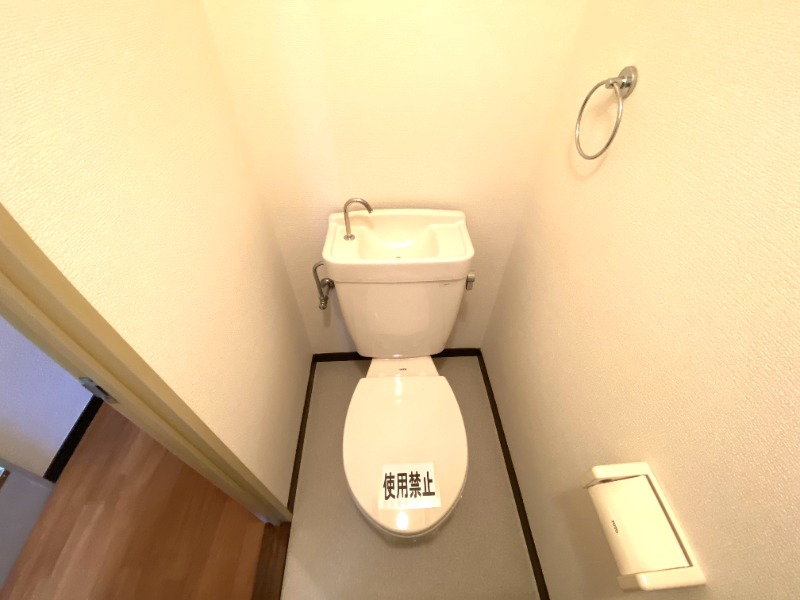 トイレ　シンプルお掃除がしやすいです！