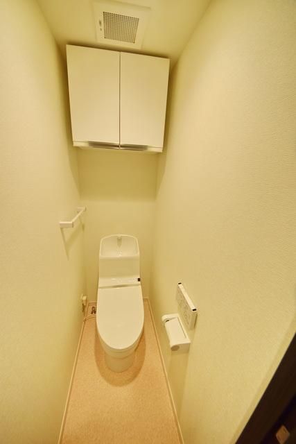 トイレ　★★うれしい温水洗浄便座★★