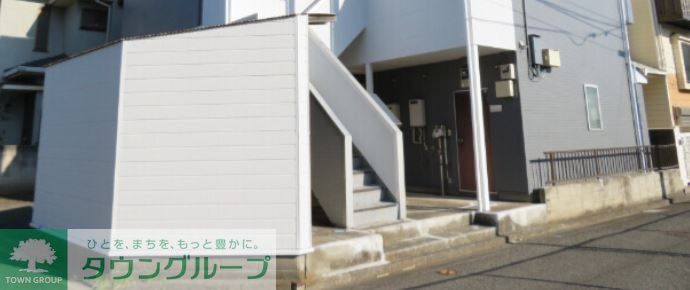 エントランス　★お問い合わせはタウンハウジングまで★