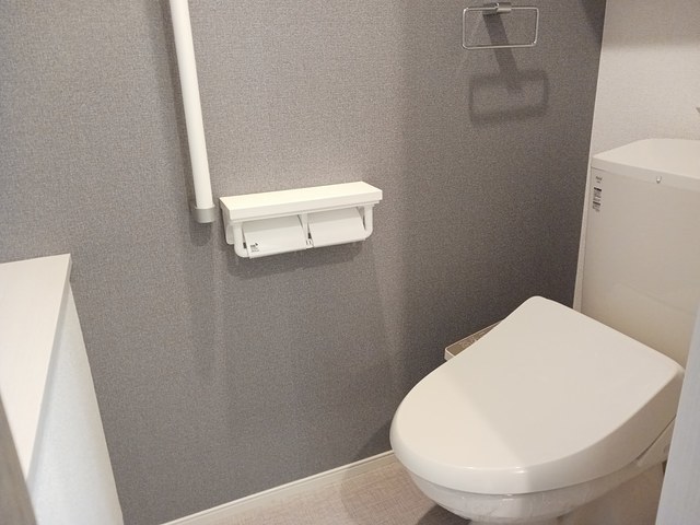 トイレ　温水洗浄便座！