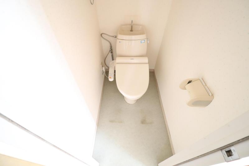 トイレ　温室洗浄便座付きトイレ