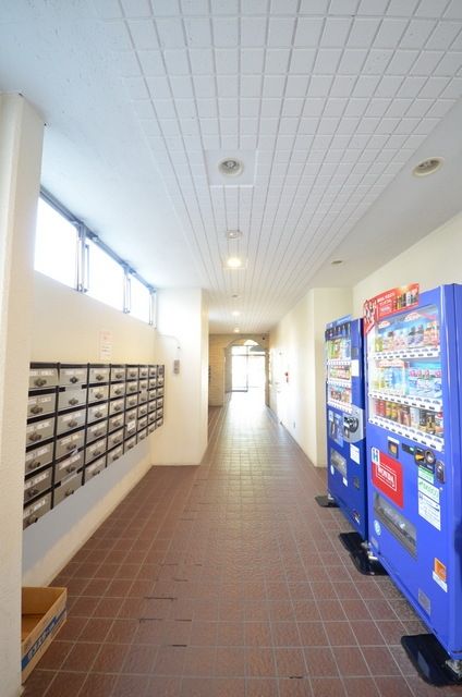 その他共有部分　☆敷地内に自動販売機あり☆