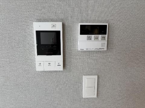 セキュリティ　カメラ付インターホン