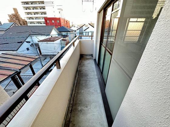 バルコニー　※別部屋の写真です