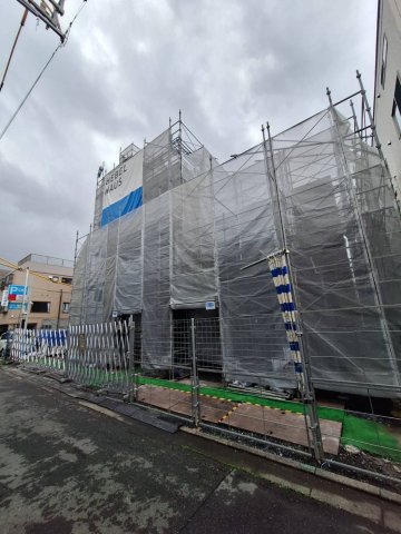 建物外観　建築中